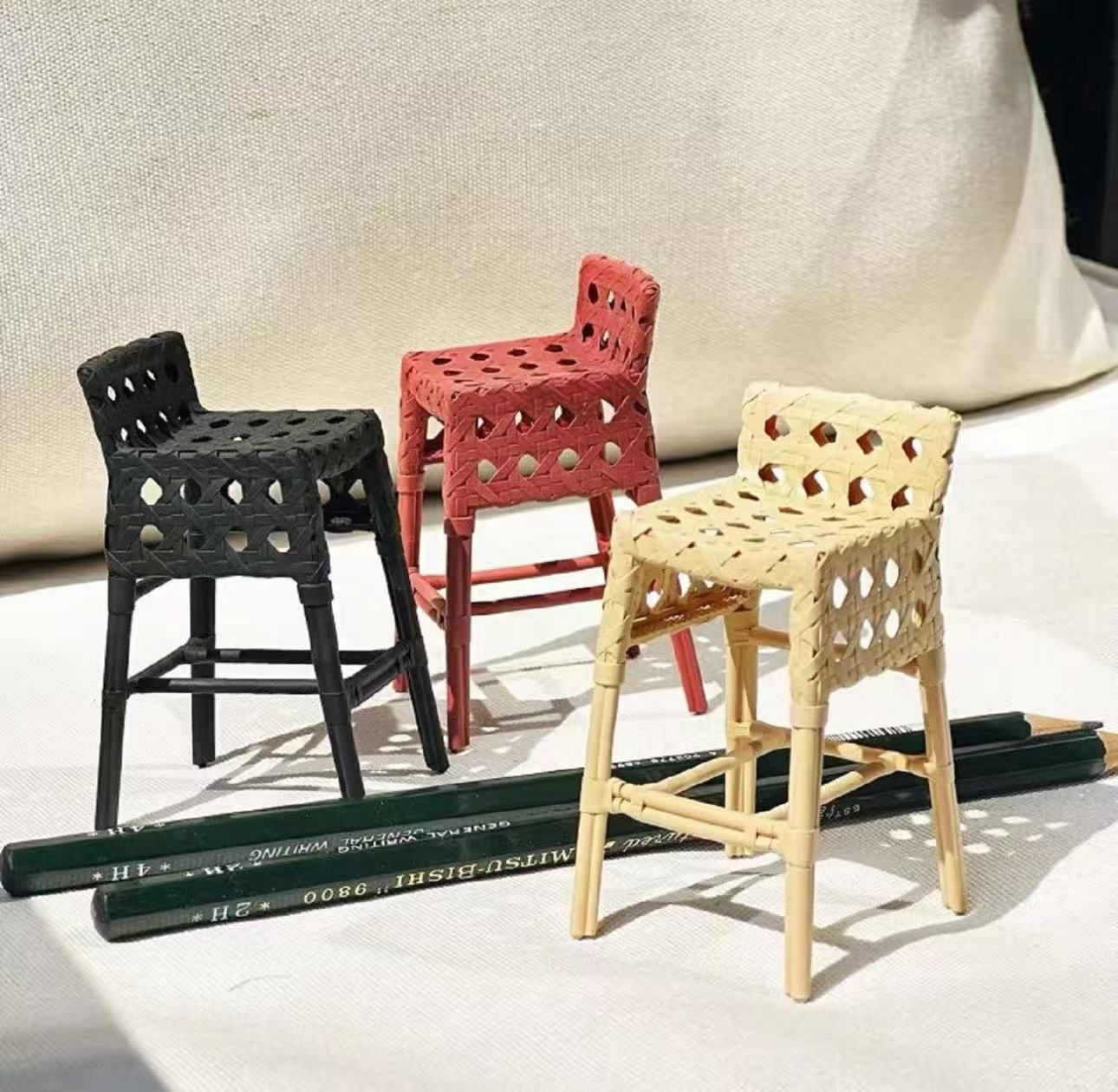 Vintage Windsor-Stuhl-Set im M – Dollhouse Furniture Set Bewertung und Preis